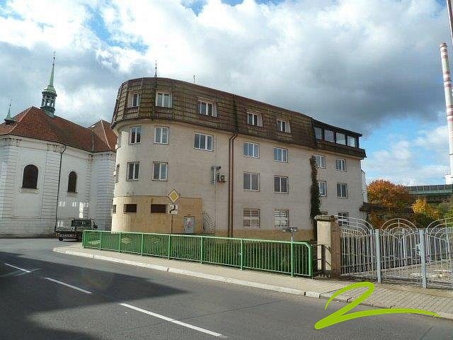 Prodej obchodních prostor 2 000 m² – fotografie 3