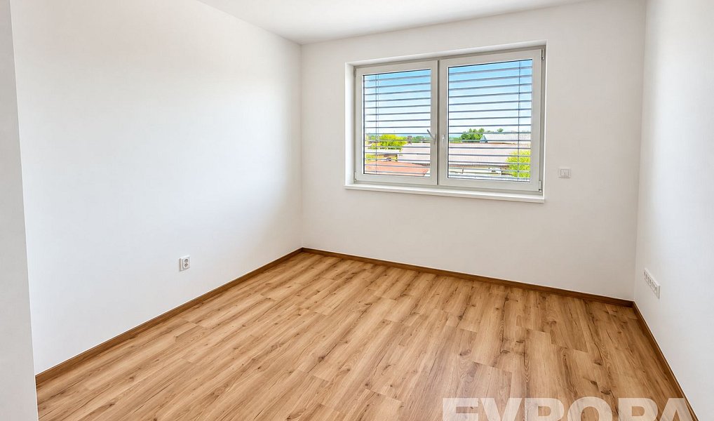Prodej bytu 2+kk 69 m², Vysoký Újezd – náhled fotky 6