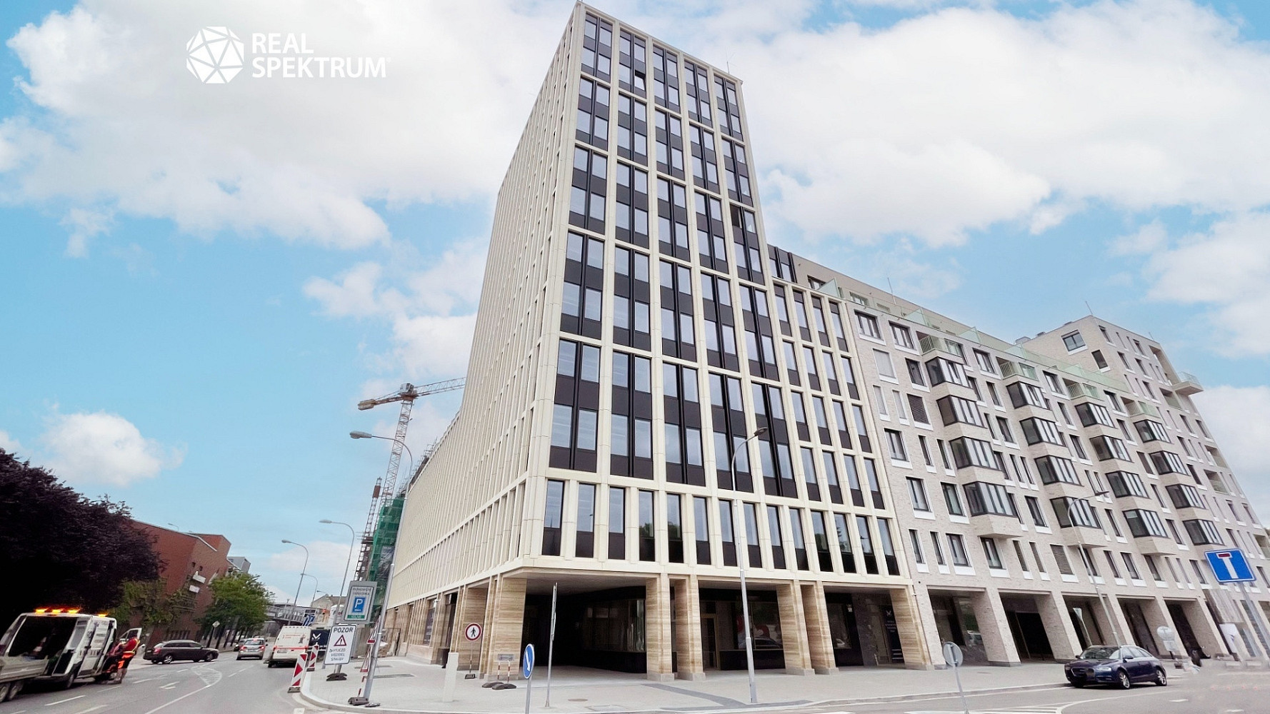 Pronájem kanceláře 200 m² – pohled 5