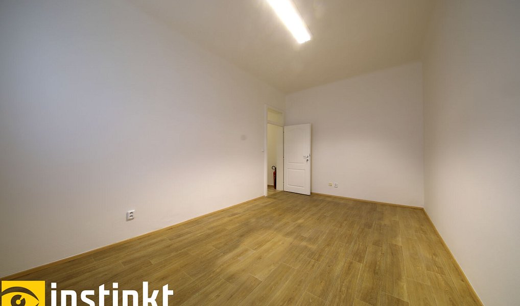 Pronájem kanceláře 100 m², Plzeň – náhled fotky 6