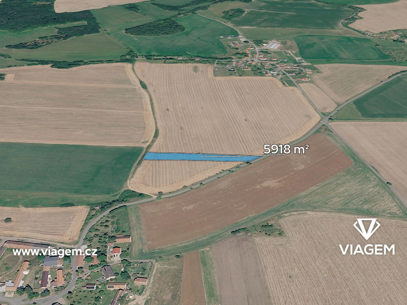 Prodej pole 3 698 m²