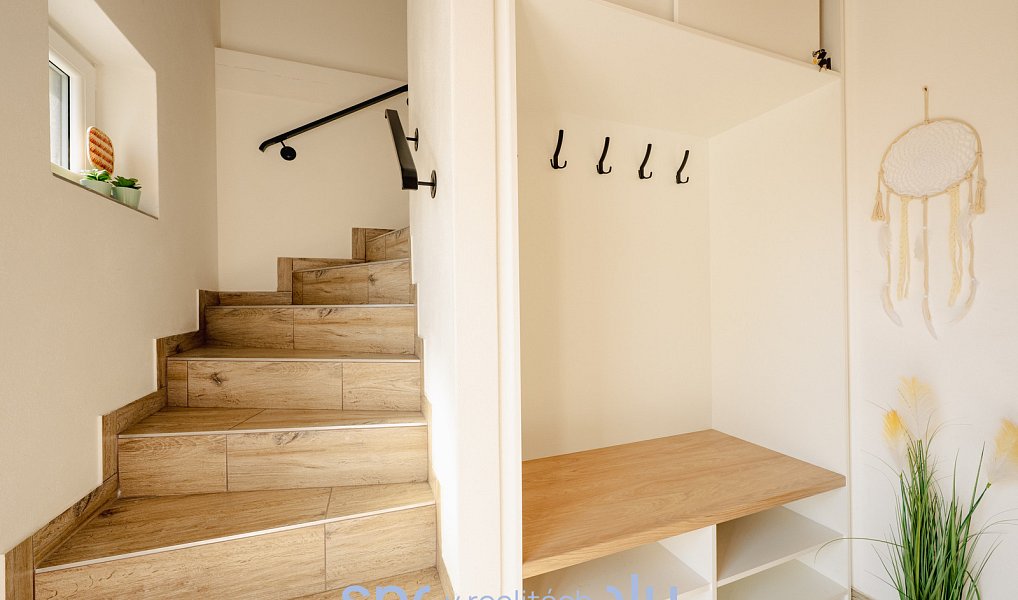 Prodej domu 73 m² s pozemkem 247 m², Milovice – náhled fotky 3