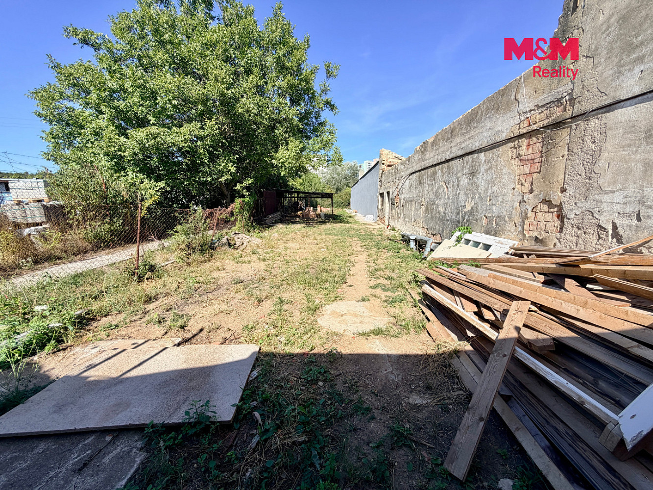 Prodej komerčního pozemku 430 m² – fotografie 3