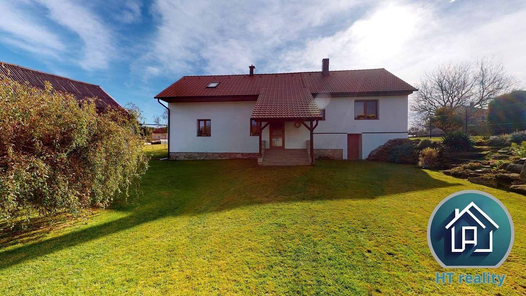 Prodej domu 190 m² s pozemkem 2 133 m²