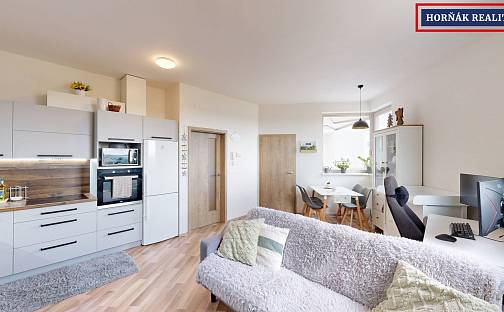 Prodej bytu 2+kk 62 m², U Škol, Bučovice, okres Vyškov