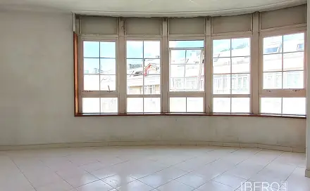 Prodej bytu 4+kk 95 m², Cee, Španělsko