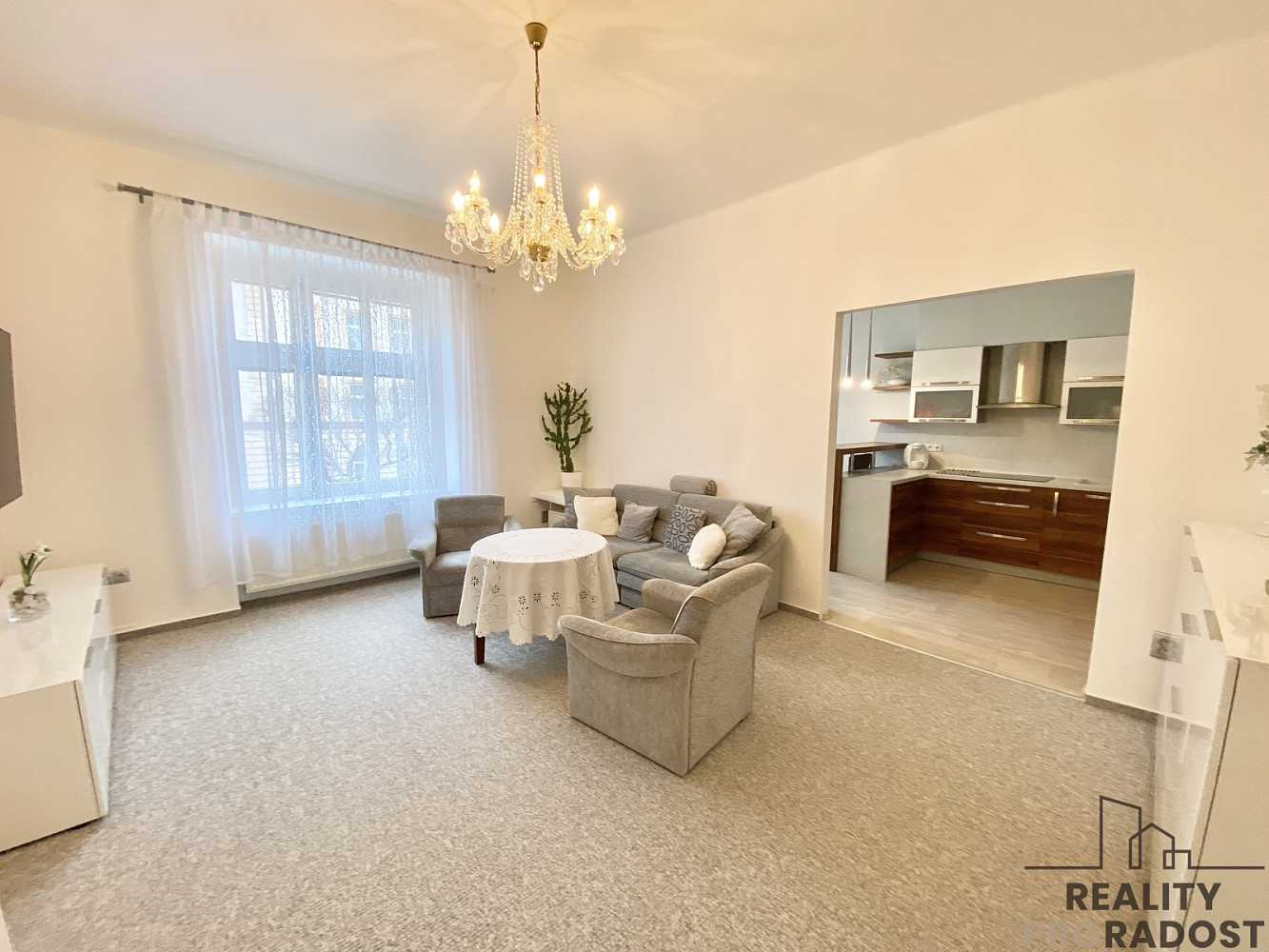 Pronájem bytu 3+1 84 m² – fotografie 5