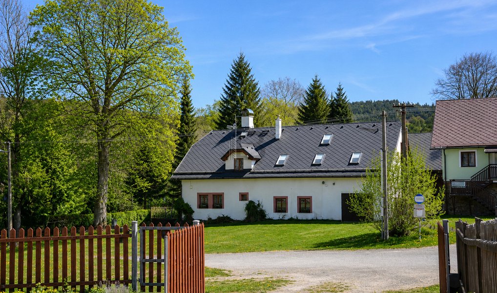 Prodej chaty/chalupy 242 m² s pozemkem 1 129 m², Kašperské Hory – náhled fotky 46