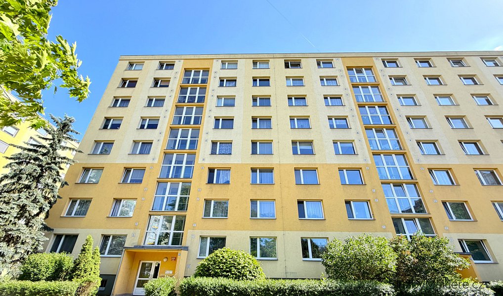 Prodej bytu 2+1 62 m², Praha – náhled fotky 3