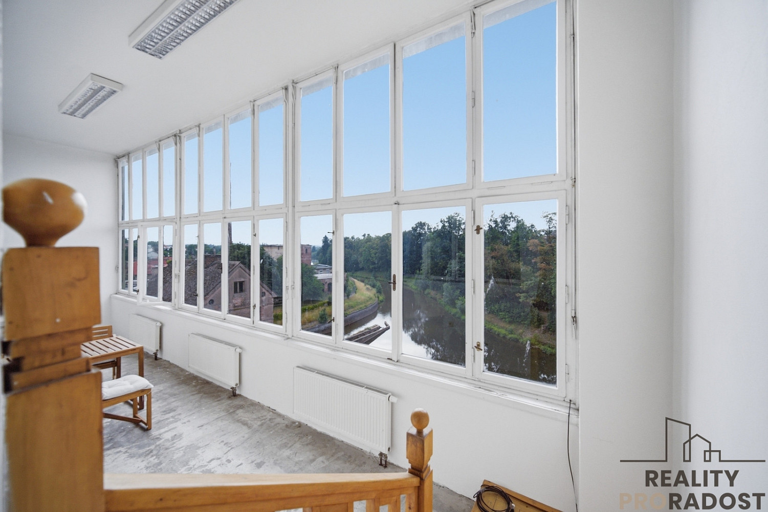 Pronájem kanceláře 137 m² — photo 4