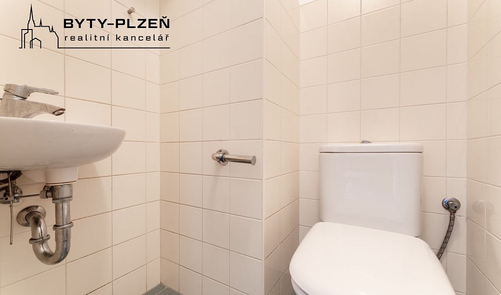 Prodej bytu 3+1 85 m², Plzeň – náhled fotky 13