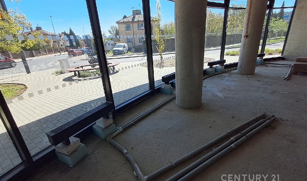 Prodej obchodních prostor 84 m², Praha – náhled fotky 8