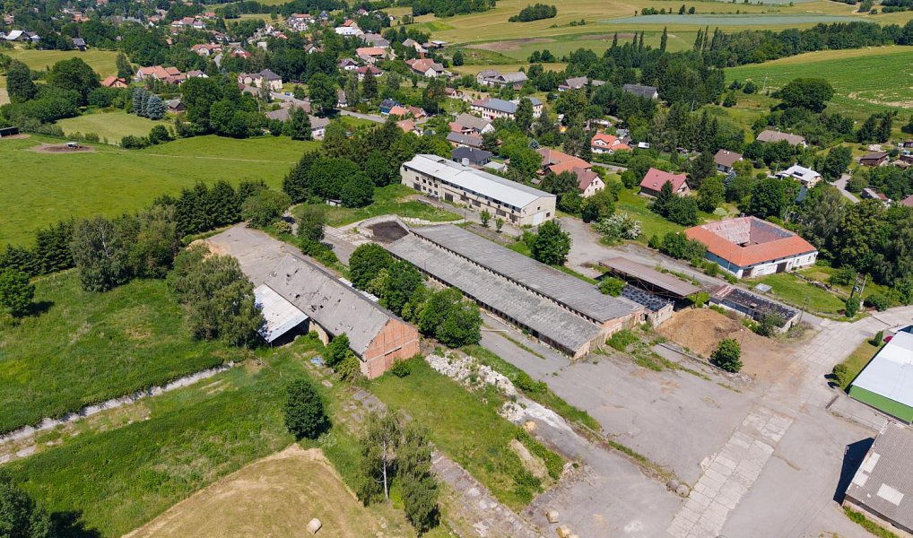 Prodej zemědělského objektu 1 400 m², Korouhev – náhled fotky 20