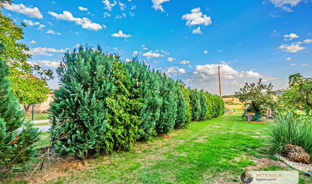 Prodej stavebního pozemku 1 000 m², Čisovice – náhled fotky 22