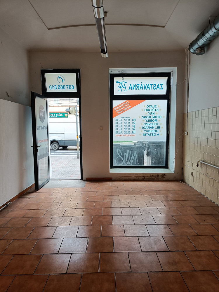 Pronájem obchodních prostor 57 m² – fotografie 4