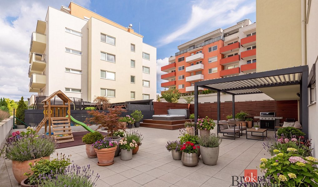 Prodej bytu 4+kk 97 m², Brno – náhled fotky 17