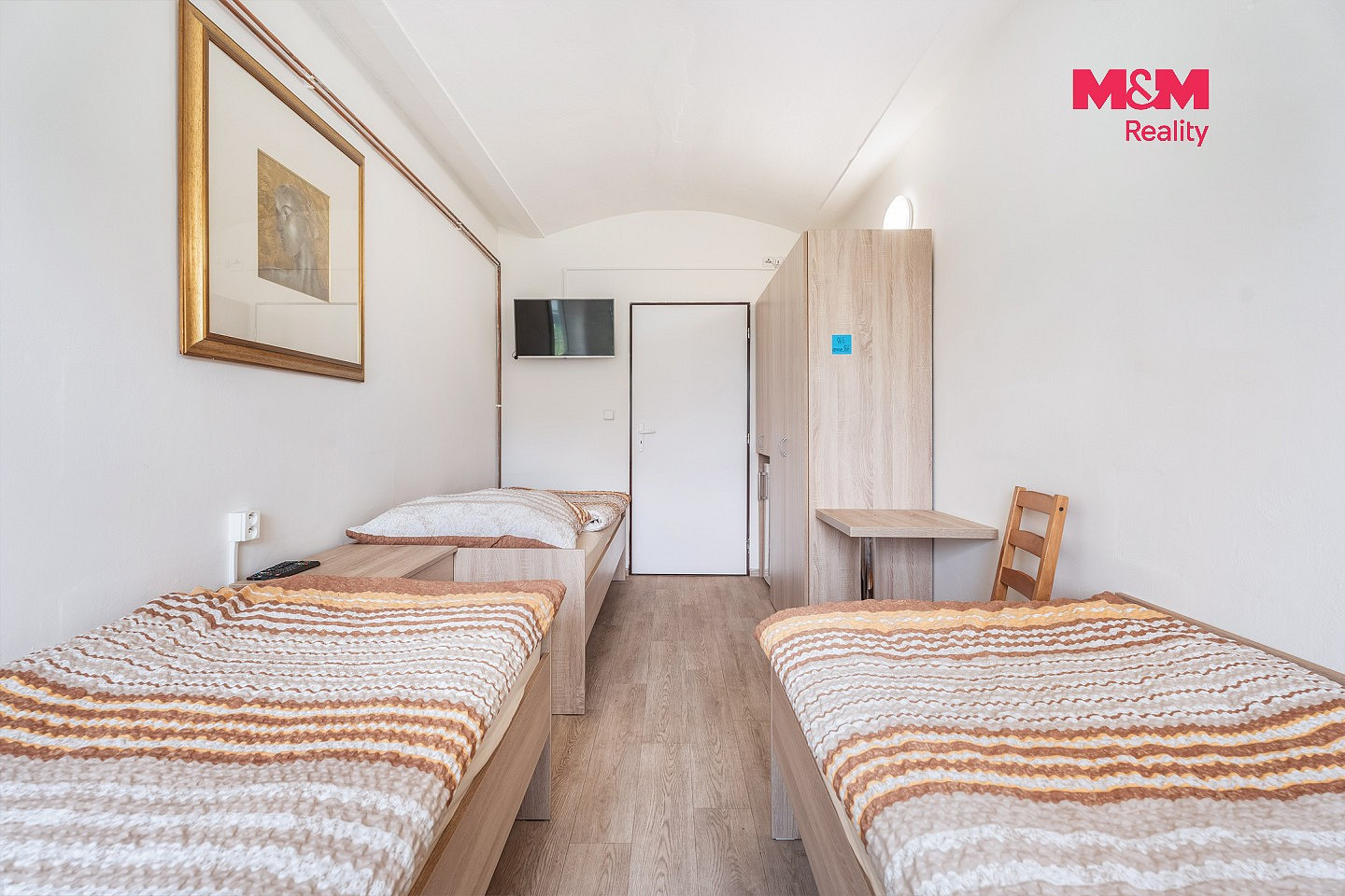 Prodej nájemního domu, činžáku 732 m² — photo 3