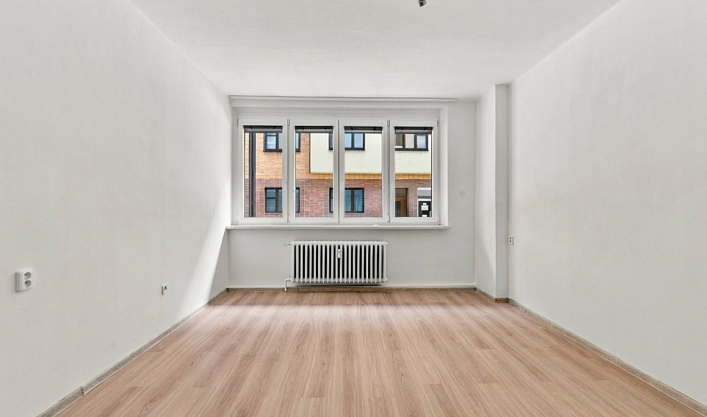 Prodej bytu 3+1 74 m², Pardubice – náhled fotky 8