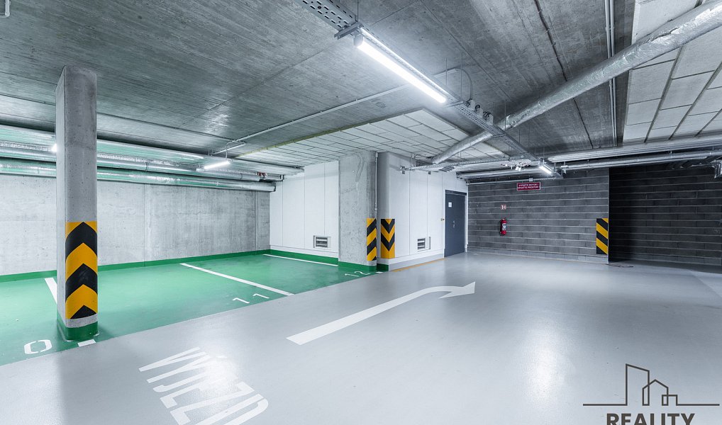 Prodej bytu 4+kk 85 m², Praha – náhled fotky 33