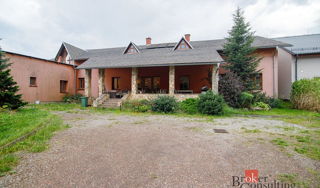 Pronájem domu 179 m² s pozemkem 1 214 m², Ostrava – náhled fotky 30