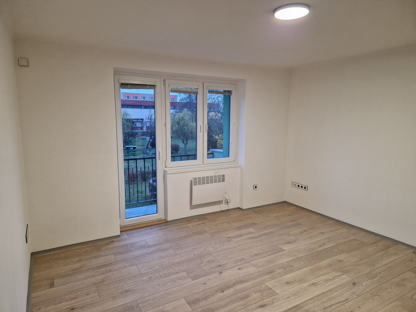 Pronájem bytu 3+kk 58 m² – další
