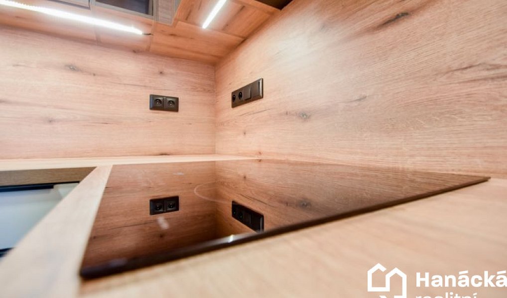 Pronájem bytu 2+kk 62 m², Olomouc – náhled fotky 6