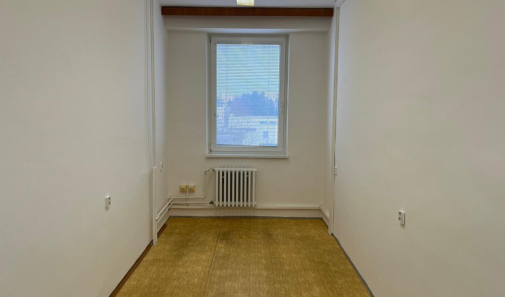 Pronájem kanceláře 20 m², Žďár nad Sázavou – náhled fotky 5
