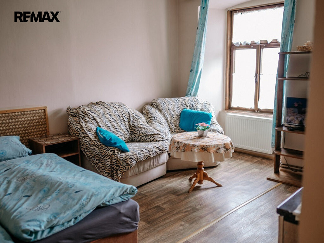 Prodej ubytovacího objektu 705 m² – fotografie 5