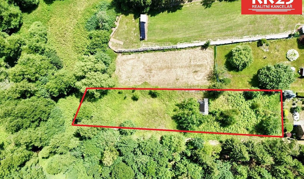 Prodej zahrady 1 072 m², Valy – náhled fotky 16