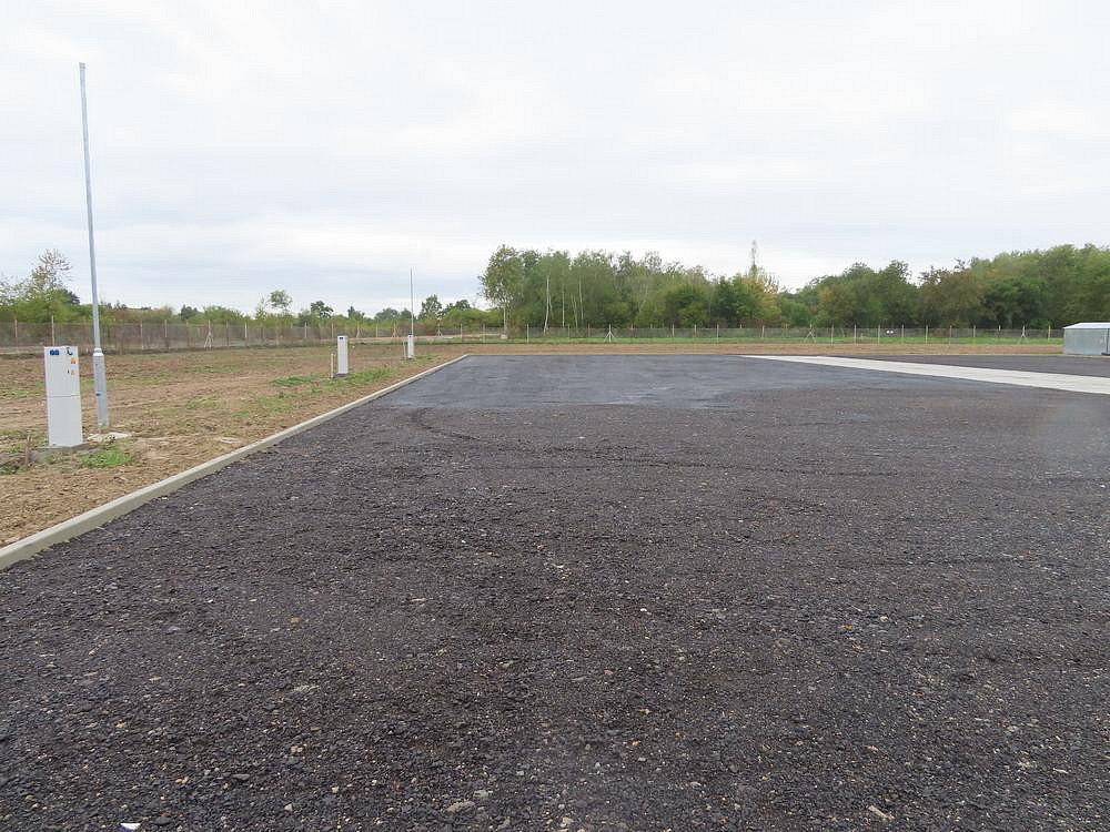 Pronájem komerčního pozemku 260 m² — photo 3