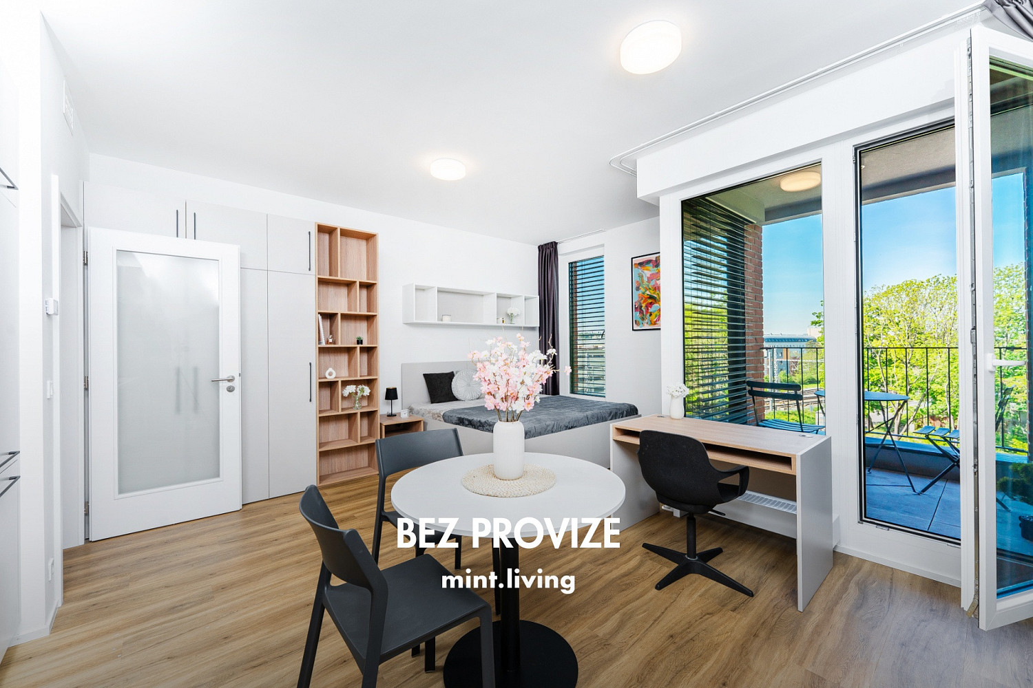 Pronájem bytu 1+kk 36 m²