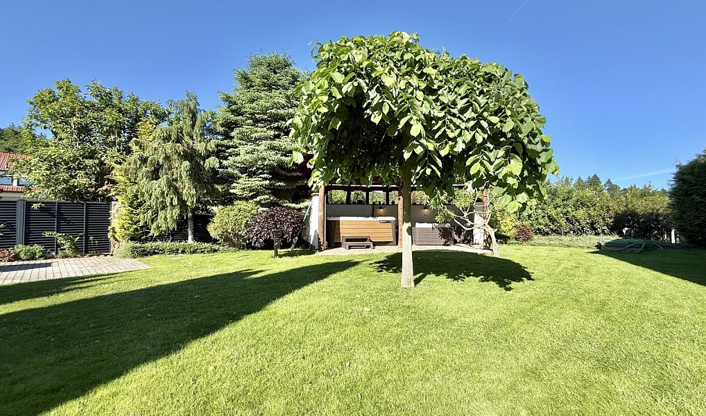 Prodej domu 263 m² s pozemkem 1 012 m², Brno – náhled fotky 34