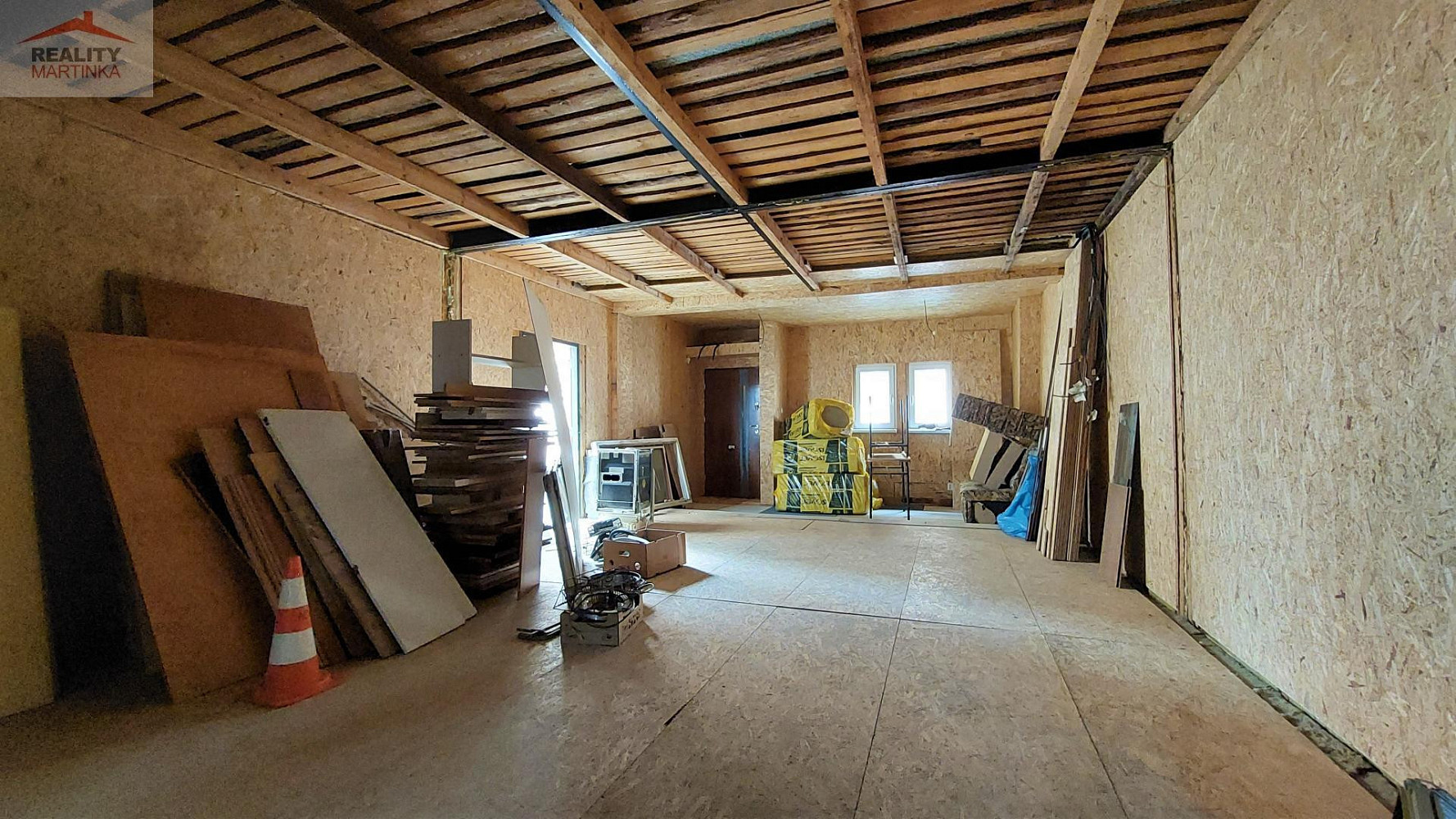 Pronájem komerčního objektu (jiného typu) 60 m²
