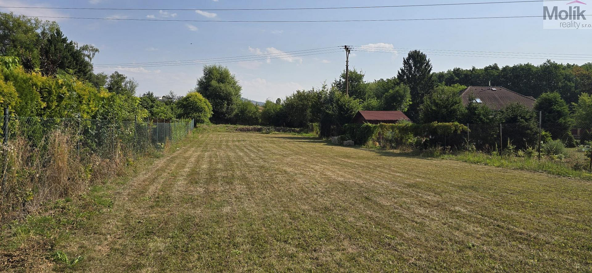 Prodej stavebního pozemku 1 402 m² – fotografie 3