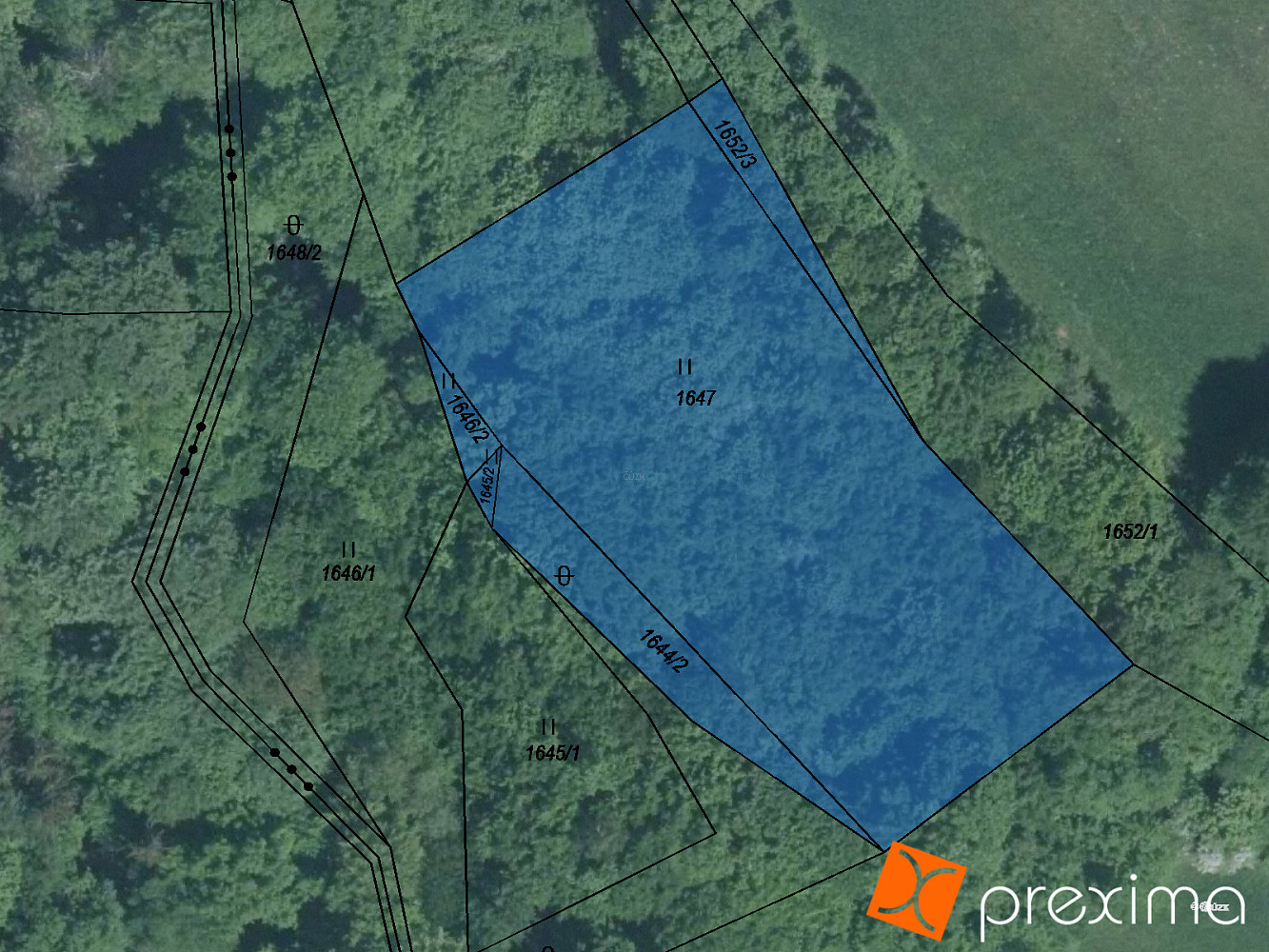 Prodej pozemku 1 102 m²