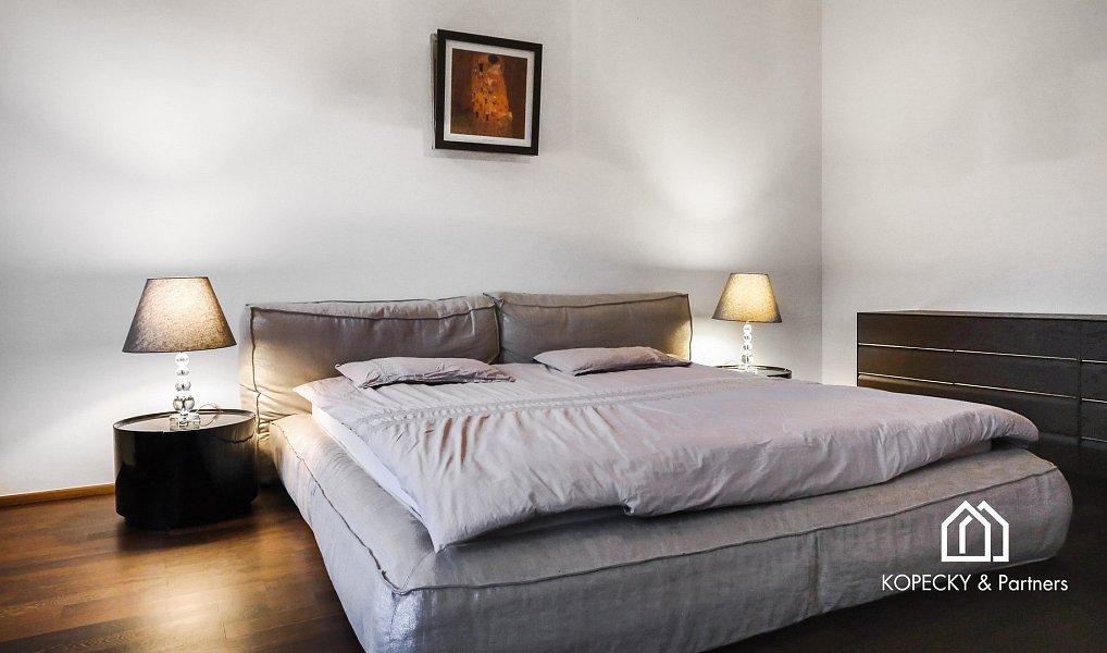 Prodej bytu atypického 428 m², Praha – náhled fotky 12
