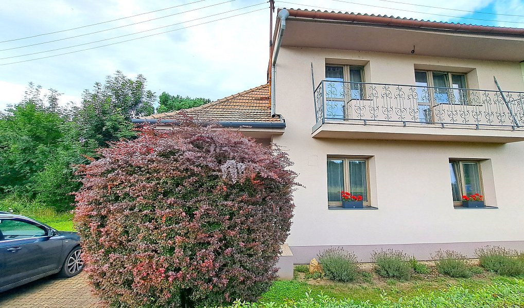 Prodej domu 200 m² s pozemkem 963 m², Břest – náhled fotky 24