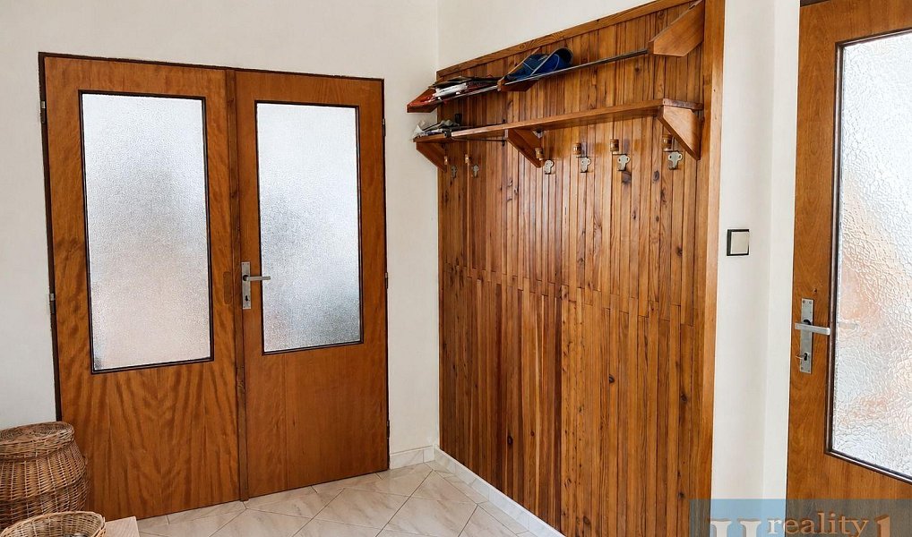 Prodej domu 244 m² s pozemkem 523 m², Pelhřimov – náhled fotky 9