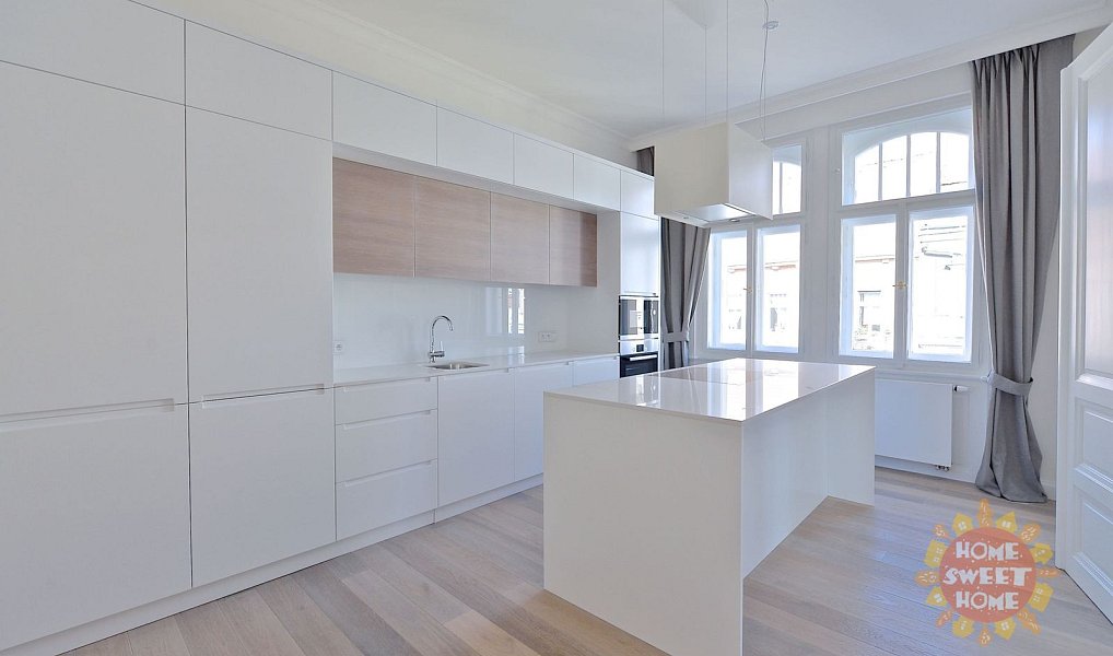 Pronájem bytu 3+1, 137 m², Vinohrady - Praha 3, Praha
