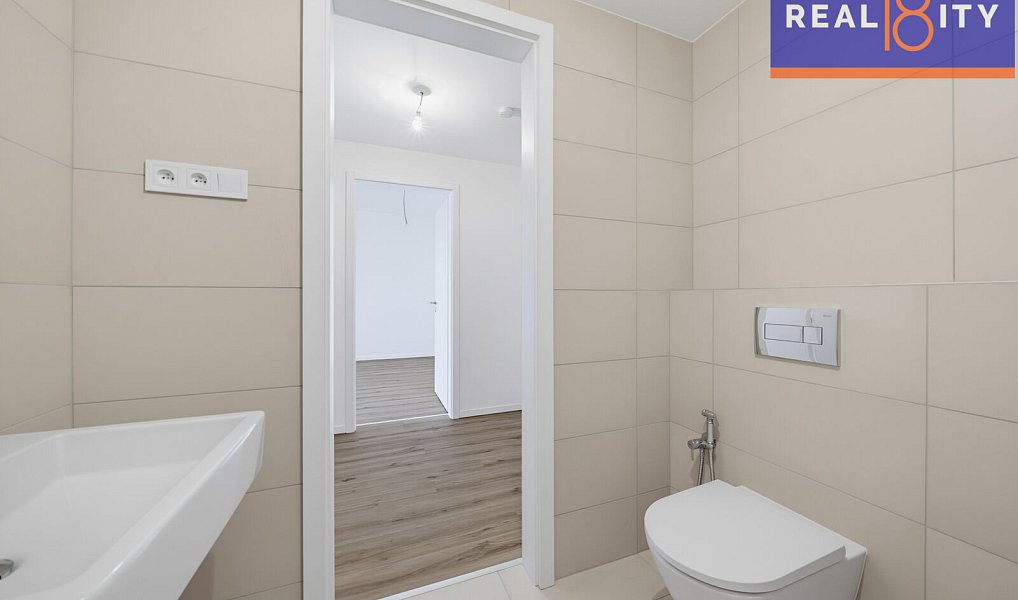 Prodej bytu 2+kk 50 m², Kladno – náhled fotky 6