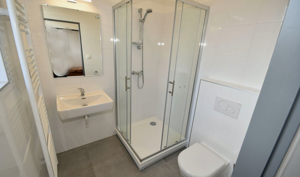 Prodej ubytovacího objektu 1 415 m², Hodonín – náhled fotky 7