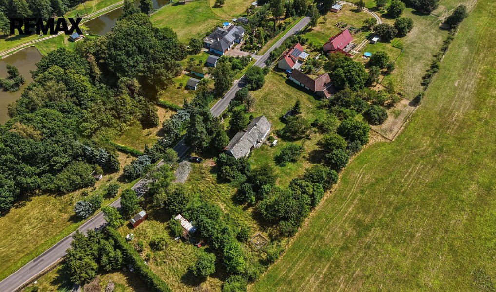 Prodej stavebního pozemku 4 047 m², Volfartice – náhled fotky 2