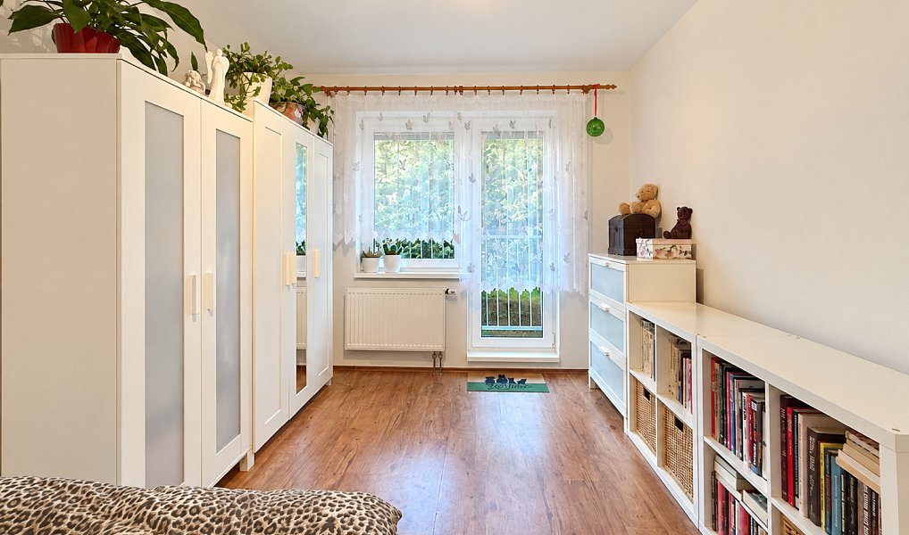 Prodej bytu 3+1 55 m², Milovice – náhled fotky 12