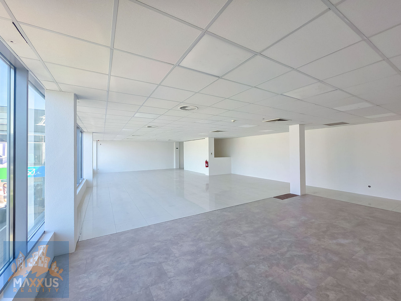 Pronájem obchodních prostor 278 m² – fotografie 3