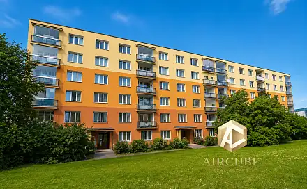 Pronájem bytu 1+1 43 m²