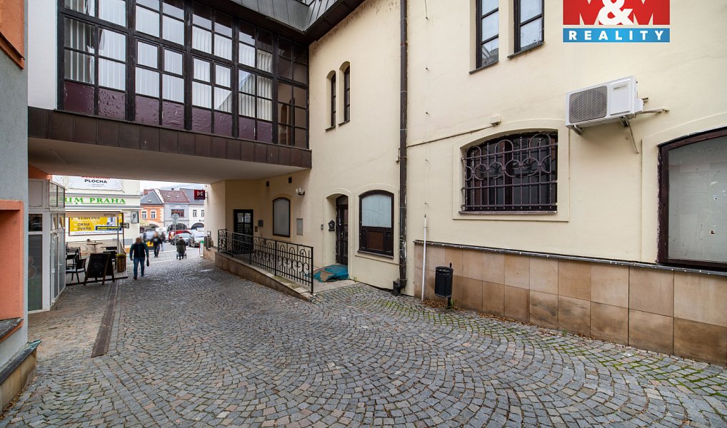 Prodej obchodních prostor 1 000 m², Ústí nad Orlicí – náhled fotky 10