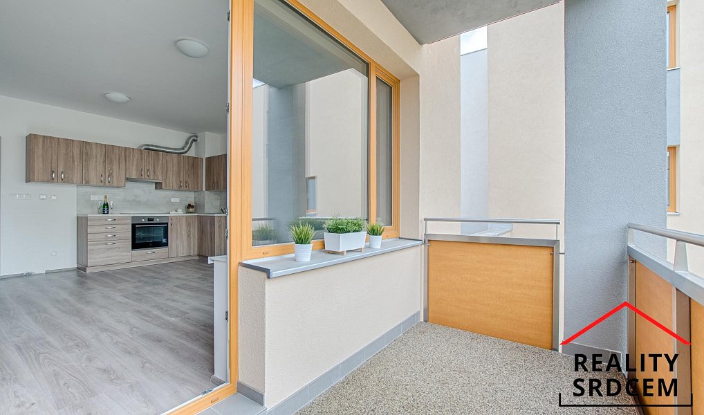 Pronájem bytu 1+kk 34 m², Frýdek-Místek – náhled fotky 2