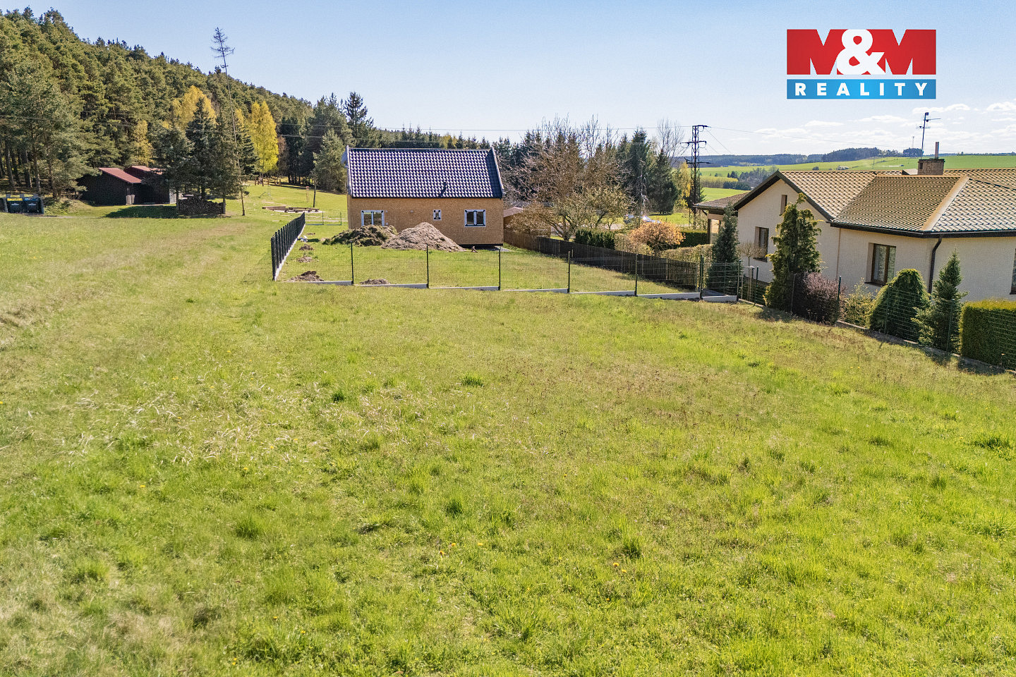 Prodej stavebního pozemku 1 161 m² – fotografie 3