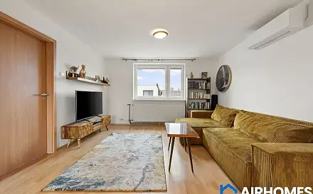 Prodej bytu 3+1 80 m², U Lesa, Vlašim, okres Benešov