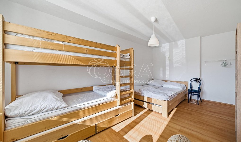 Prodej domu 260 m² s pozemkem 2 811 m², Velké Losiny – náhled fotky 11